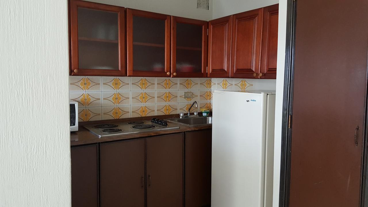 Apartment Business/Airport Area Guatemala-Stadt Exterior foto
